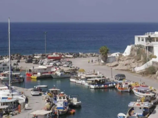 Santorin: Luxus-Caldera-Fahrt mit vollem griechischem Essen und Getränken